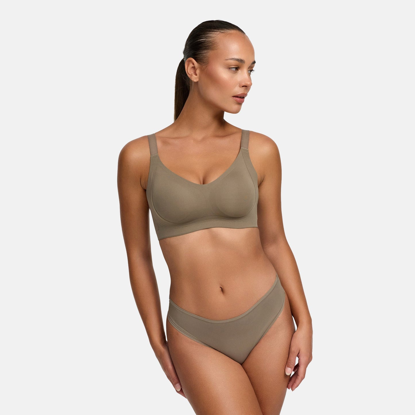 Seamless Compact Push-Up Bra - Secret Sale
